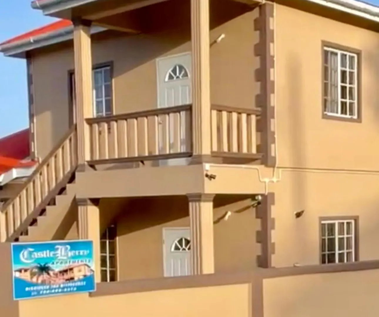 Castle Berry Apartments Kingstown